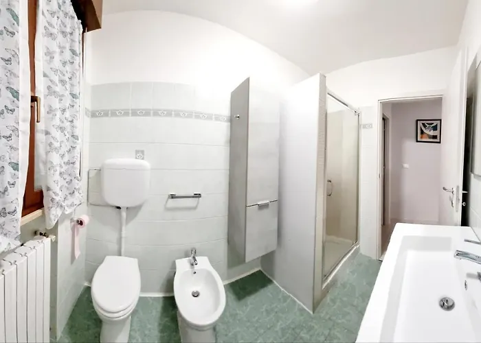 Guest Bari * Reggio nell'Emilia