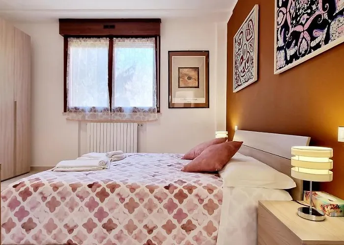 Guest Bari Apartament *